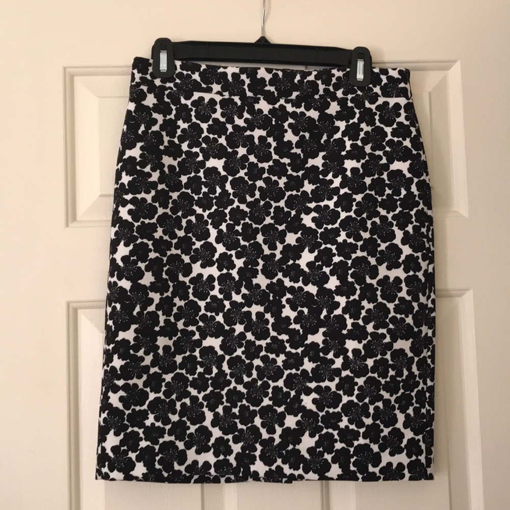 Size 2 J Crew pencil skirt